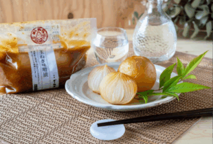 【季節限定】玉ねぎ味噌漬、丸なすからし漬販売中です♪